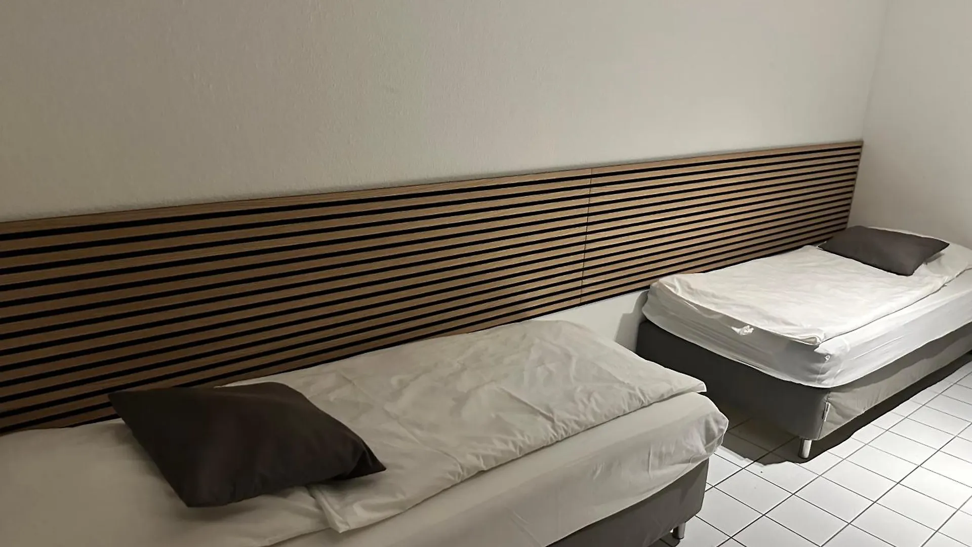 Schokoladenmuseum - Top Lage - Souterrain Apartment 쾰른 독일